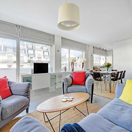 Exceptional 3bdr 6p - View Of The Eiffel Tower *