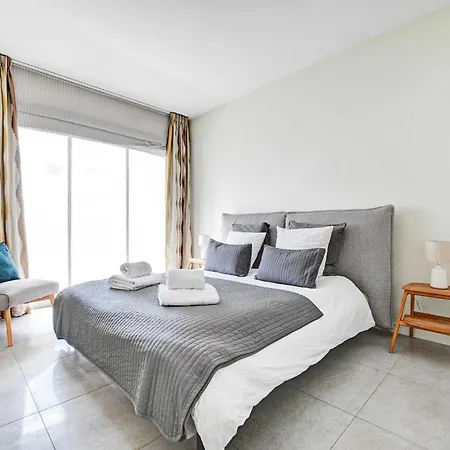 Appartement Exceptional 3bdr 6p - View Of The Eiffel Tower Parijs