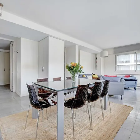 Exceptional 3bdr 6p - View Of The Eiffel Tower Appartement