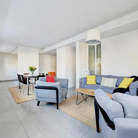 Апартаменты Exceptional 3bdr 6p - View Of The Eiffel Tower *